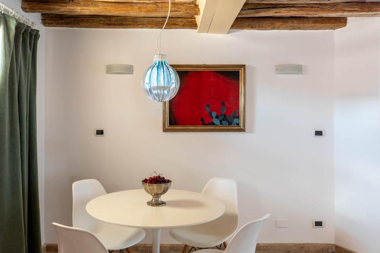 דירות רומא Iflat Penthouse In Campo De' Fiori מראה חיצוני תמונה